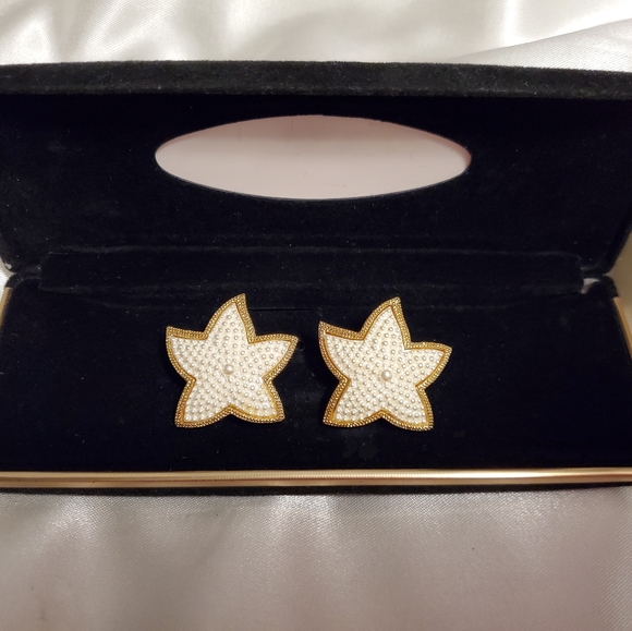 Vintage Earrings Sea Star, Vintage Earrings Clip On, Chunky Earrings - Picture 7 of 7